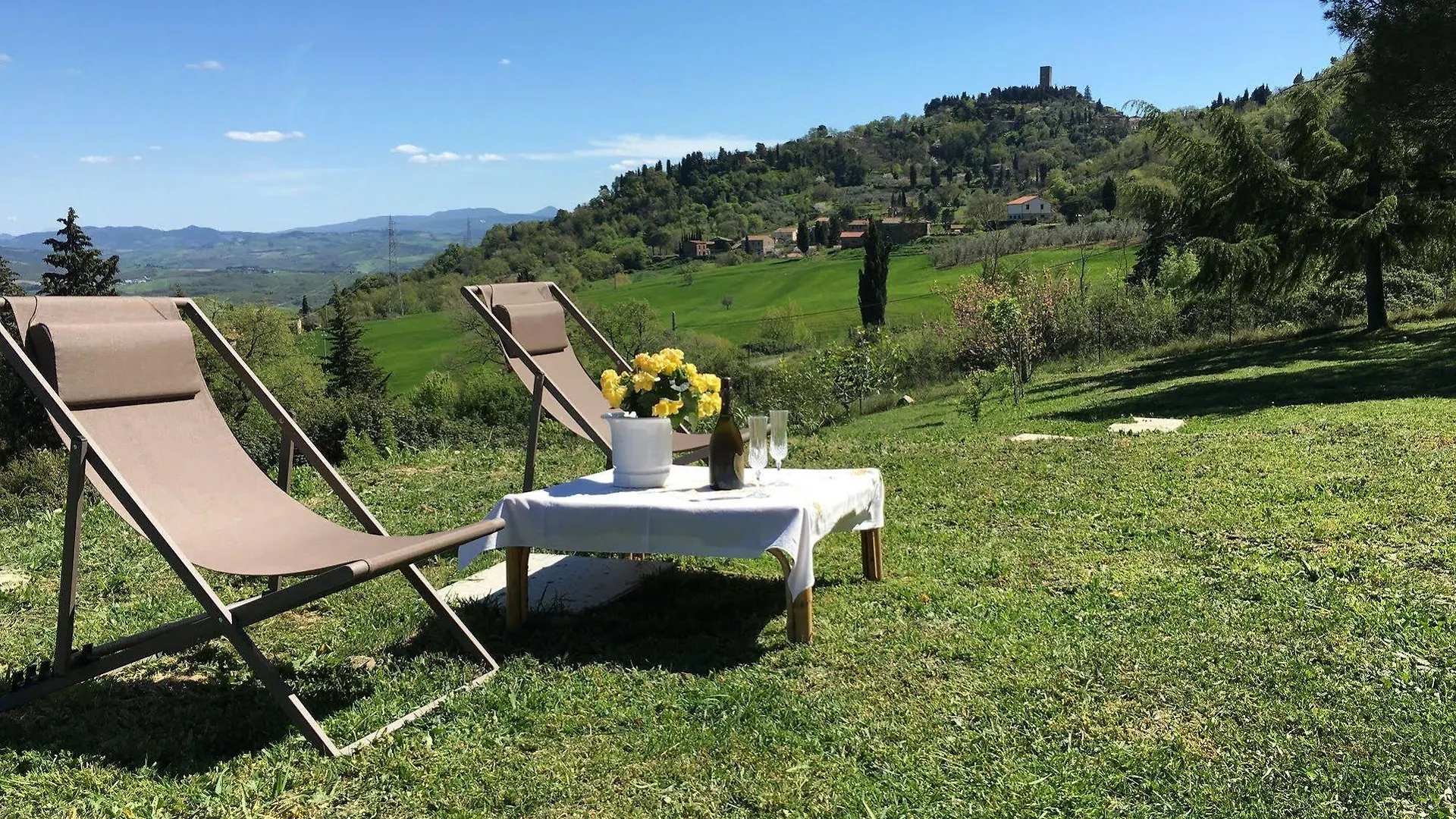 Podere Il Chiesino Bed & Breakfast Montecatini Val di Cecina